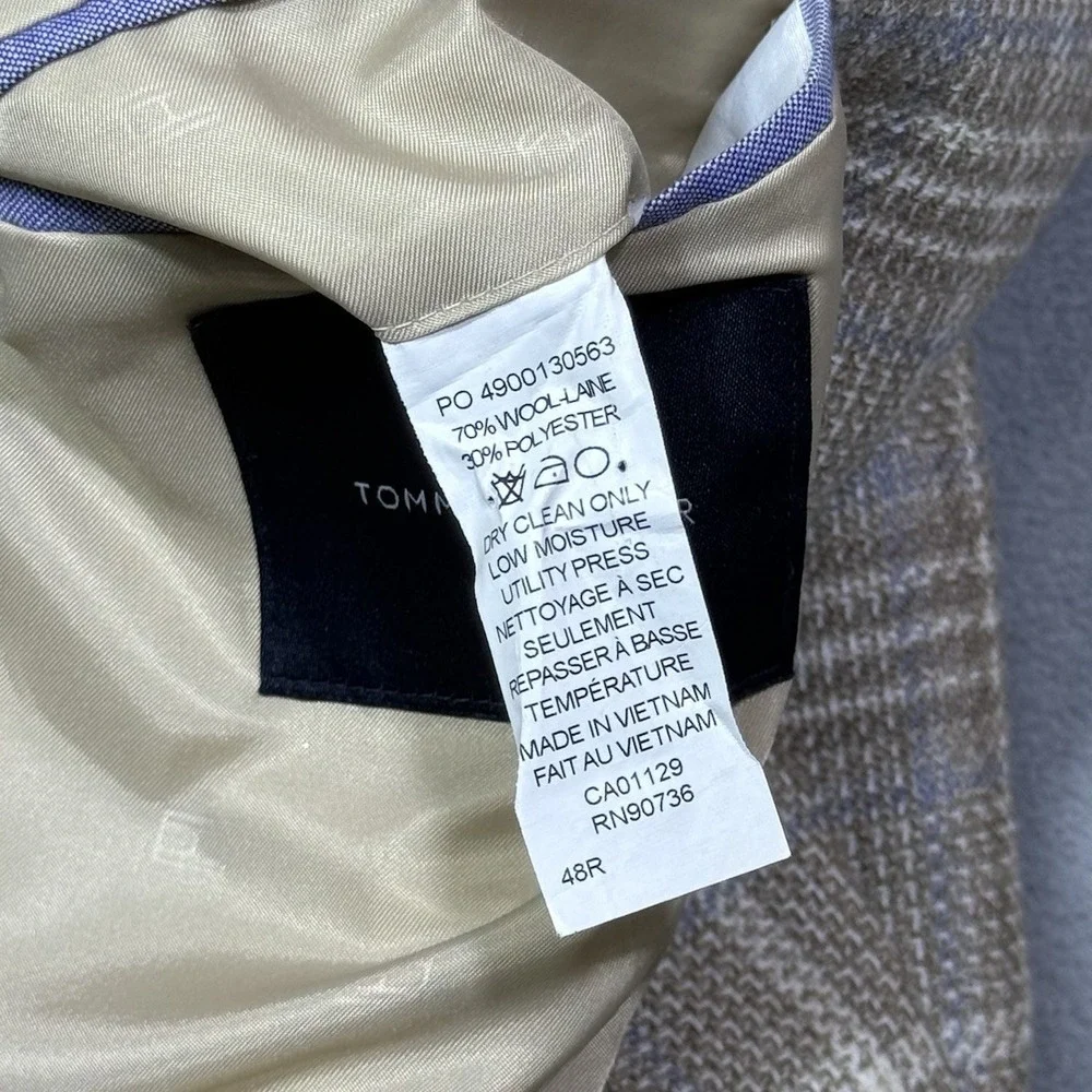 Tommy Hilfiger Blazer Mens 48R Beige Windowpane Glen Plaid Wool Blend Sport Coat